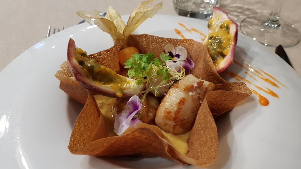 Logis - Hotel Restaurant La Sapiniere Wisques المظهر الخارجي الصورة